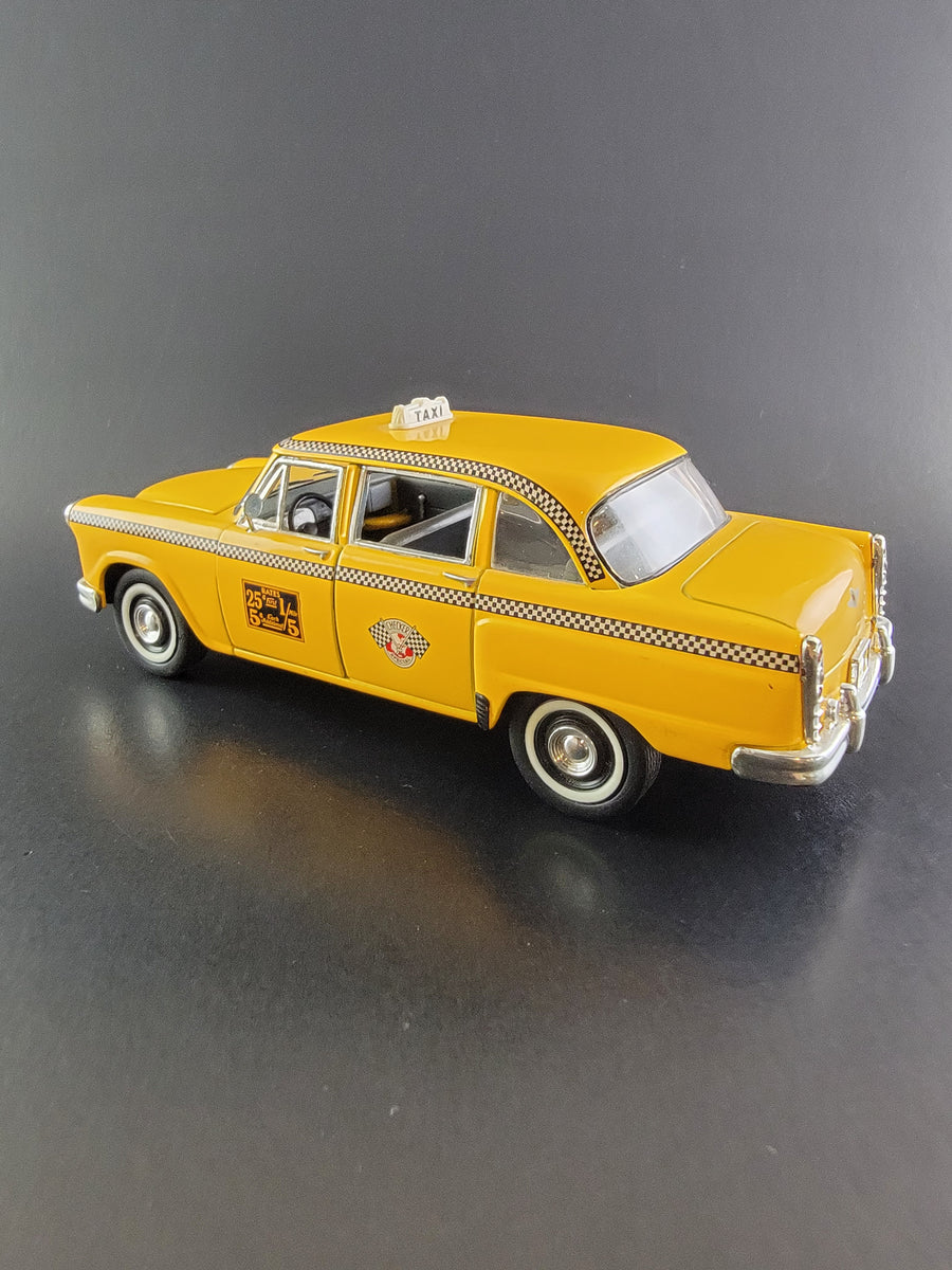 Sunstar - 1963 Checker Taxi Cab - *1:34 Scale* – Top Collectibles