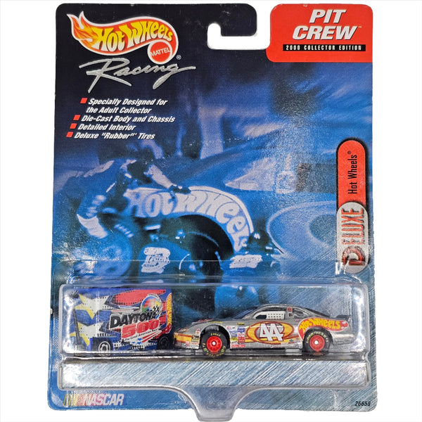 Hot Wheels - Pontiac Grand Prix Stock Car & Tool Box - 2000 Nascar Pit Crew Series